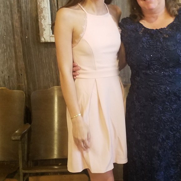 Short Blush Light Pink High Neck Lace Dress - Picture 5 of 6